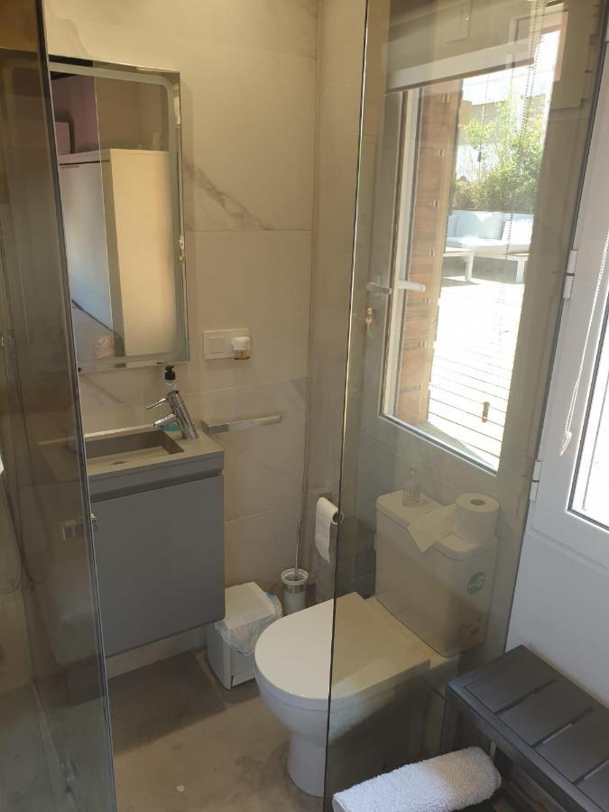 Atico Con Terraza Y Jacuzzi En El Centro Leilighet Valencia Eksteriør bilde